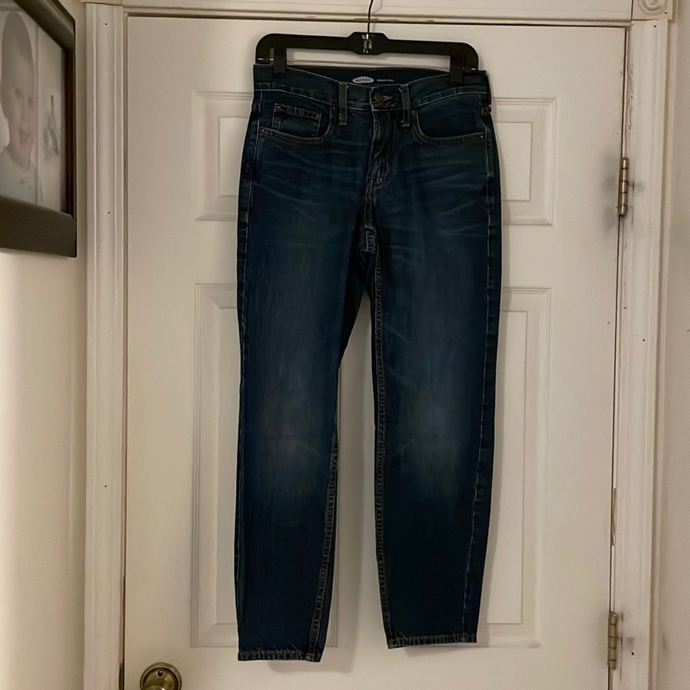 Old Navy 28 x 30 Men’s Athletic Taper Jeans Great Condition